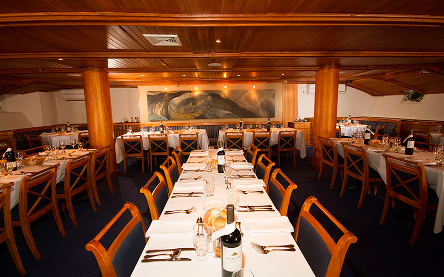 3-Gpslegend-diningroom