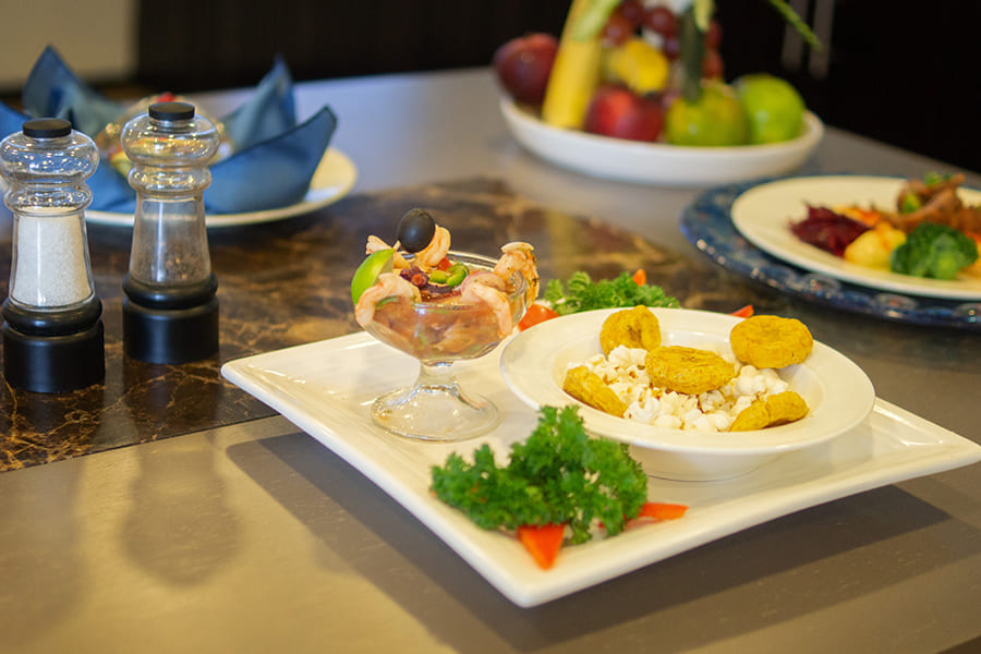 food3-alya-catamaran