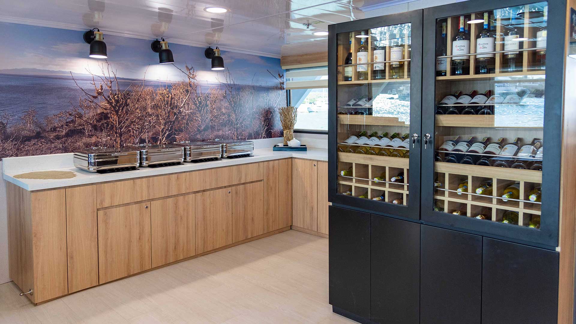 restaurant-2-bonita-yacht