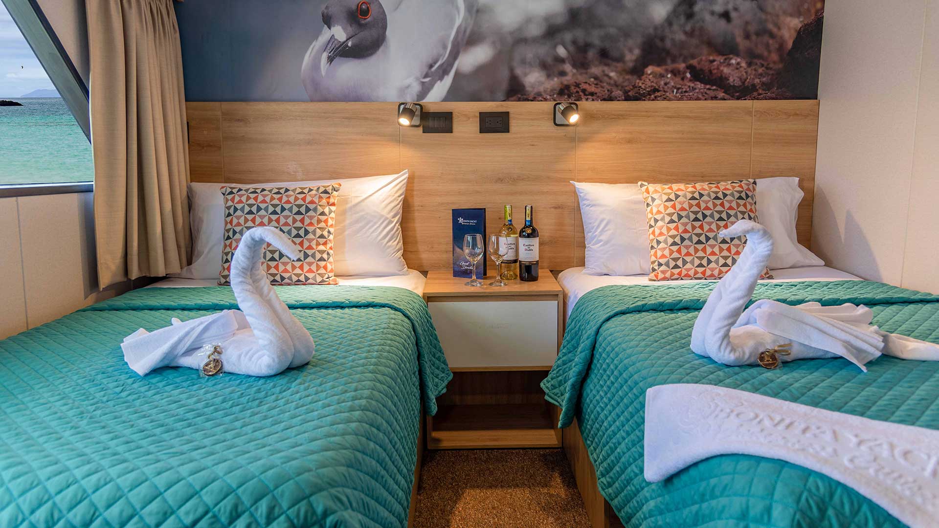 twin-cabin-1-bonita-yacht